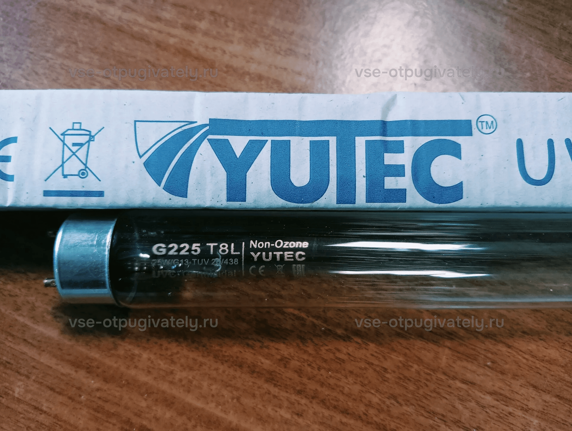Бактерицидная лампа YUTEC G225, 25 Вт, T8, цоколь G13 — лампа с маркировкой