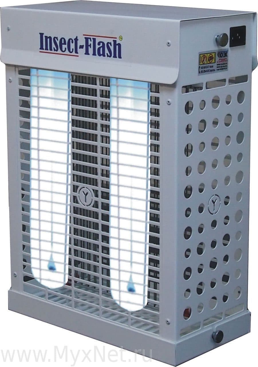Уничтожитель летающих насекомых с высоковольтной сеткой YUTEC Insect-Flash IF-80 W — общий вид, прибор включён